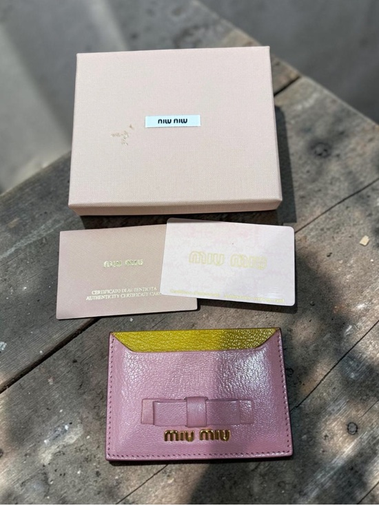 Miu Miu Accessories - Miu Miu Pink Leather card holder  Like New